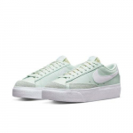 Nike Naiste Blazer Low Platvormiga Barely Green DJ0292-300 EU 36.5