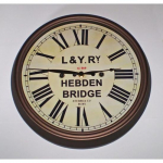 Lancashire'i ja Yorkshire'i raudtee LYR viktoriaanlikus stiilis kell, Hebden Bridge'i jaam