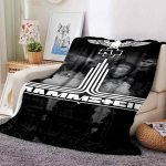1 tk RAMMSTEIN MUSIC Pehme flanellist k&otilde;ikide hooaegade pleed koju, kontorisse, &otilde;uekasutuseksVastupidav mugavus Pehme soe pleed koju 100X150CM gray
