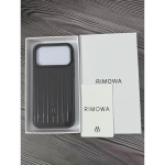 RIMOWA magnetiline telefoni&uuml;mbris iPhone 17 Pro/ProMax jaoks, p&otilde;rutuskindel, kreemjas kate iPhone 18 Pro Max
