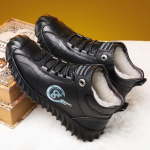 S&uuml;gis- ja talvised meeste kingad pluss sametist soojad puuvillased jalan&otilde;ud v&auml;listingimustes libisemiskindlad lumesaapad 39 must