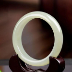 Looduslik nefriitk&auml;ev&otilde;ru Moodne ja lihtne naiste nefriitk&auml;ev&otilde;ru 53-54mm