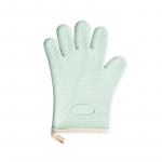 Paksendatud ahjukindad k&otilde;rge temperatuuriga kinnas, 1 paar toiduvalmistamist&ouml;&ouml;riistu ja grilli soojusisolatsiooni libisemisvastane. P&otilde;lemisvastane baar