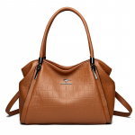 Naiste kott Suure mahutavusega emakott Crossbody kott Naiste &otilde;lakott Naiste k&auml;ekott must