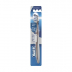 1 Oral-B Cross Action suurep&auml;raselt puhastav hambahari
