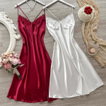 Pikad lihtsad simulatsioonid siidist slingiga pidžaamad, naiste vannituba, seksikad moepidžaamad L