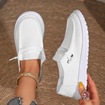 Naiste Lamedad Kingad Uus Suvine Vabaaja Hingavad Mokassiinid Platvormiga Disainerkingad Slip-on Tossud Naistele Zapatos De Mujer 36 valge