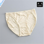 Mooruspuu siidist aluspesu naiste madala v&ouml;&ouml;kohaga seksikas j&auml;lgedeta pits Naiste siidist aluspesu puusa t&otilde;stvad p&uuml;ksid hingavad L beež