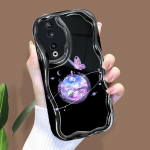 Armas koomiksimustriga kreemjas tekstuuriga korpus Lainelise servaga pehme silikoonkaanega telefoni&uuml;mbris Huawei Honor Infinix Tecno iPhone'i jaoks Infinix Note 40 valge