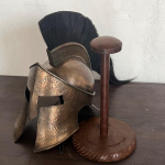 300 filmi sparta kiiver rollim&auml;nguks tasuta puidust alusega pronksi