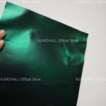 Matt tumeroheline kleeps mootorrattale, autole, interj&ouml;&ouml;rile, eksterj&ouml;&ouml;rile, vin&uuml;&uuml;lkiletamiskile leht, dekaalid, &otilde;huvabade kanalitega 30/50cm 20x152cm roheline