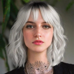 L&uuml;hikesed valged h&otilde;bedased parukad naistele Ombre must hall lokkis parukas s&uuml;nteetiliste juustega 12inches