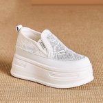 Pitsv&otilde;rk hingav sisemise k&otilde;rguse suurendusega valged kingad naiste suvine uus platvorm tossud muffin vabaaja laisad mokassiinid 35 valge