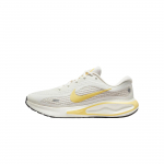 Nike Journey Run Sail pehme kollane naiste tossud kreemikas fantoom heleh&otilde;be FJ7765-112 35.5