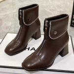 2024. aasta uued naiste punk-platvormiga l&uuml;hikesed kingad, keskmise kontsaga kingad Chelsea saapad, disainitud t&otilde;mblukk, soojad pehmed poolsaapad, mootorratta Botas 35 tumepruun v&auml;rv