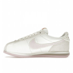 Nike Cortez Yst&auml;v&auml;np&auml;ev Naiste tossud Cream Sail Pink-Foam HV6012-161 EU 37.5 valge/roosa