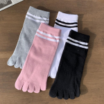 5 paari naiste sportliku joonega varba-tennise sokke 5 pairs (excluding out of stock)