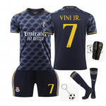 Real Madrid Vinicius Laste Jalgpallis&auml;rgi Komplekt, Must, Pol&uuml;ester Spordir&otilde;ivad 100-110 CM must