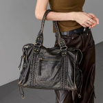 Y2K V&uuml;rtsikas T&uuml;druk &Uuml;he &otilde;la Crossbody kott Vintage Pesitud Nahast Mootorratturi kott Suure Mahutavusega kott must