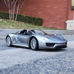 1:18 918 Spyder Roadster Sulamist Sportauto Mudel Valatud Metall Super V&otilde;idus&otilde;iduauto S&otilde;iduki Mudel Simulatsioon Kogu Laste M&auml;nguasi Kingitus hall v&auml;rv