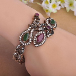 Blucome uusimad vintage naiste peo k&auml;ev&otilde;rud punased akr&uuml;&uuml;lvaigust liilia lilledega k&auml;ev&otilde;rud t&auml;iskristallidest T&uuml;rgi bijuteeriast k&auml;teehted punane