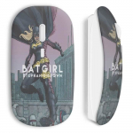 Batgirl Stephanie Brown juhtmeta hiir