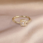 Korea Disain Moeehted 14K t&otilde;eline kullatud Lihtne ruudukujuline tsirkoonist s&otilde;rmus Elegantne naiste igap&auml;evase avamise reguleeritav s&otilde;rmus Resizable valge