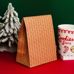 5 tk j&otilde;ulukink valge j&otilde;upaberist kinkekotid j&otilde;ulupuu lumememm p&otilde;der pidulik atmosf&auml;&auml;r k&uuml;psis kommid pakend kotid 12x23cm