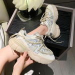 Meeste Kingad Tossud meeste vabaaja Meeste kingad tennised Luksuslikud kingad Treener Race Hingavad jalan&otilde;ud mood jooksujalatsid naistele 35