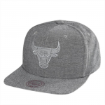 Casquette Snapback - Mitchell & Ness - Chicago Bulls - Gris - 100% Coton - R&eacute;glable