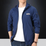 Suvine p&auml;ikesekaitsejope meestele UV-vastane &uuml;li&otilde;huke hingav v&auml;litingimustes kiirelt kuivav tuulejakk kaasaskantav spordiriided kapuutsiga jope M