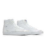 Nike Wmns Blazer Mid 77 SE Sisterhood Valge Metallik H&otilde;be CZ4627-100 EU 36 valge