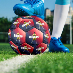 Cristiano Ronaldo Teemaline jalgpall Suurus 5 Jalgpall Pehme puudutus Professionaalne treeningjalgpall v&auml;listingimustes kasutamiseks Size 5
