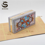 Populaarsed m&auml;ngukaardid Red Peach Q kummist teemant &otilde;htus&ouml;&ouml;gikott Mood bankett Sidurikett V&auml;ike kandiline kott 20.5cm*5.8cm*10.4cm mitmev&auml;rviline