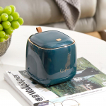 Mini lauaarvuti pr&uuml;gikast kaanega, v&auml;ikese kontori pr&uuml;gikast, pisike plastikust pr&uuml;gikast, valge, roheline 15&times;15&times;16cm tumeroheline v&auml;rv