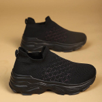 Naiste hingavad tossud Jooksujalatsid Fitness Sport vabaajajalatsid Kergete sokkide ja kingade kandmine &uuml;he jalaga 35 must