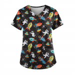 Suures suuruses dinosaurustr&uuml;kiga t&ouml;&ouml;vormi topid naistele V-kaelusega l&uuml;hikeste varrukatega T-s&auml;rgid taskutega t&ouml;&ouml;riiete s&auml;rk L must