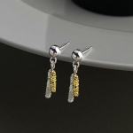 S925 Sterling h&otilde;bedane kontrastv&auml;rv V&auml;ikesed h&otilde;bedased n&ouml;&ouml;pk&otilde;rvar&otilde;ngad Naissoost Ins High Sense Tuttk&otilde;rvar&otilde;ngad Moodne temperament h&otilde;bedased aksessuaarid 925