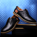Meeste naturaalsest nahast pidulikud kingad Oxfords Brogue Paelad Itaalia Meeste vabaajakingad Luksusbr&auml;nd Mokassiinid Loaferid Suurused 38-48 48 must