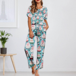 Naiste j&auml;&auml;siidist satiinist j&otilde;uluprintidega pidžaamakomplekt l&uuml;hikeste varrukatega s&auml;rgi ja pikkade pidžaamap&uuml;kste komplekt Pehmed koduriided XXL valge