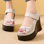 K&auml;sitsi valmistatud retro naiste kingad &uuml;mmargune nina 9 cm k&otilde;rgust suurendavad kiilud vabaajajalatsid Naiste ehtsast nahast platvormkingad 225 beež