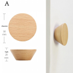 &Uuml;mmargune puidust k&auml;epide t&otilde;mbab t&auml;ispuidust kapi sahtlinupud &Uuml;he auguga m&ouml;&ouml;blik&auml;epide koos kruviga riidekapiga kodukaunistus