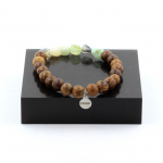 Pierres et Min&eacute;raux. Bracelet Opale multicolore d'Australie + Perles bois de 8 mm. Fabriqu&eacute; en France.