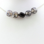 Pierres et Min&eacute;raux. Collier perles Tourmaline Schorl du Br&eacute;sil + Agate veines de Dragon 8 Collier femmes, hommes. Taille personnal