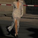 Seksikas valge pitstr&uuml;kiga maksikleit naistele l&auml;bipaistev &otilde;&otilde;nsate varrukatega V kaelus, &otilde;huke pikk kleit peoklubi komplekt S valge