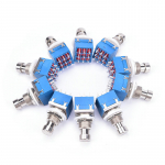 10 tk 9-pin 3Pdt kitarriefektidega pedaalikarp Stomp jalg metallist l&uuml;liti True Bypass