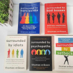 5 raamatut komplektis Thomas Eriksonilt &Uuml;mbritsetud idiootidegaPs&uuml;hhopaatidegaTagasil&ouml;&ouml;kidegaHalbade &uuml;lemustegaNartsissistidega Raamat inglise keeles 5 books