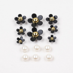 Enimm&uuml;&uuml;dud kingad Croc Charms, valmis kandmiseks White Daisy Sunflower kombineeritud &uuml;likond Kinga pannal Girlish Kingad Aksessuaarid Uus China