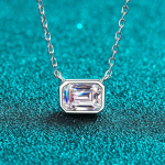 D v&auml;rv 5*7mm 1ct Emerald Cut Moissainte ripats naistele Gra Moissanite kaelakee 925 Sterling h&otilde;betatud valge kullaga ehted