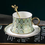 Creative European Style Tracing Kuldne kohvitassitaldrik Kaheosaline komplekt Kruus Veetass Kohvitass Piimatass Hommikus&ouml;&ouml;gitass P&auml;rastl&otilde;unatee sinine